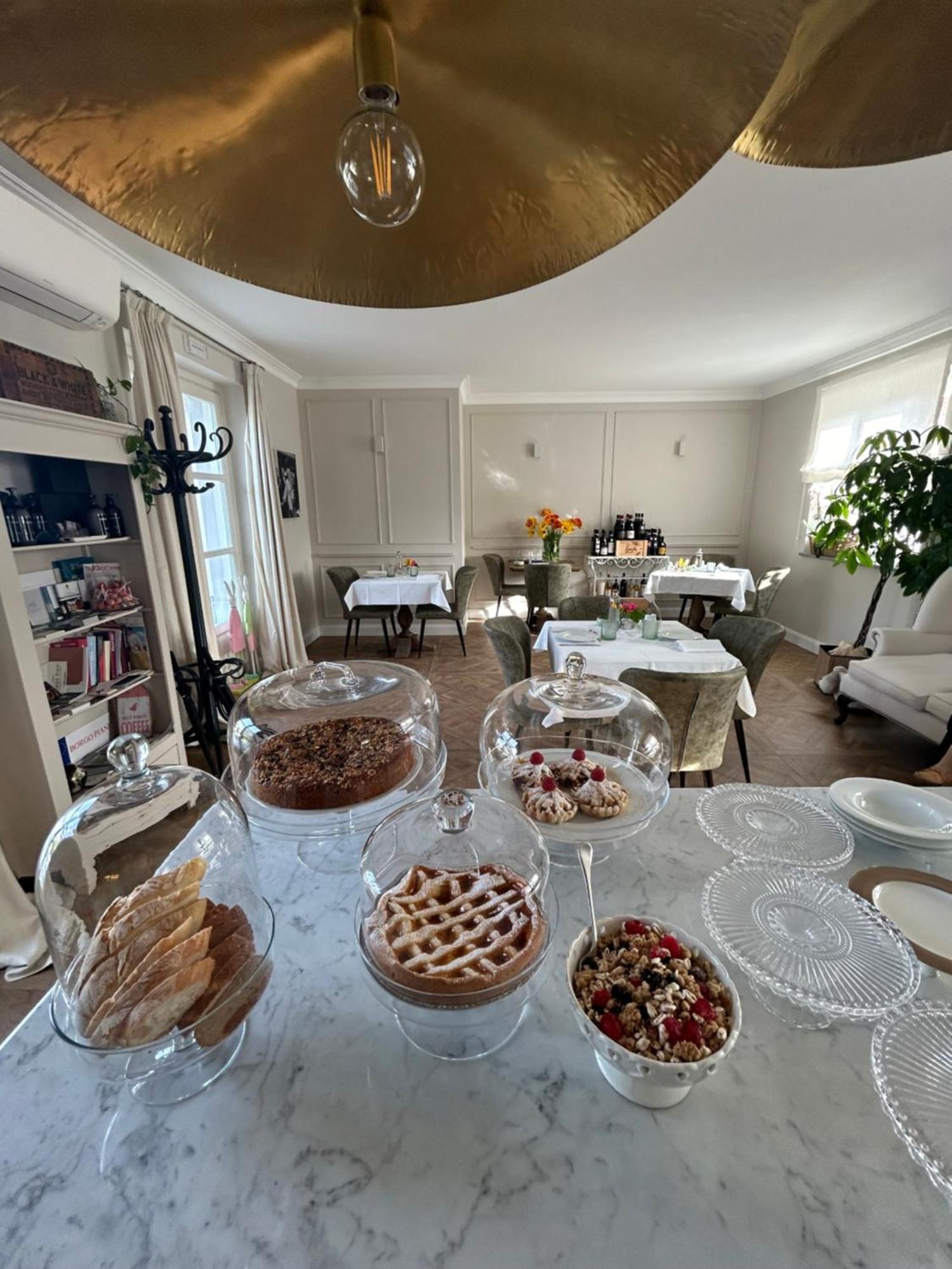 Borgo Piani - Camere Di Charme Mango Εξωτερικό φωτογραφία