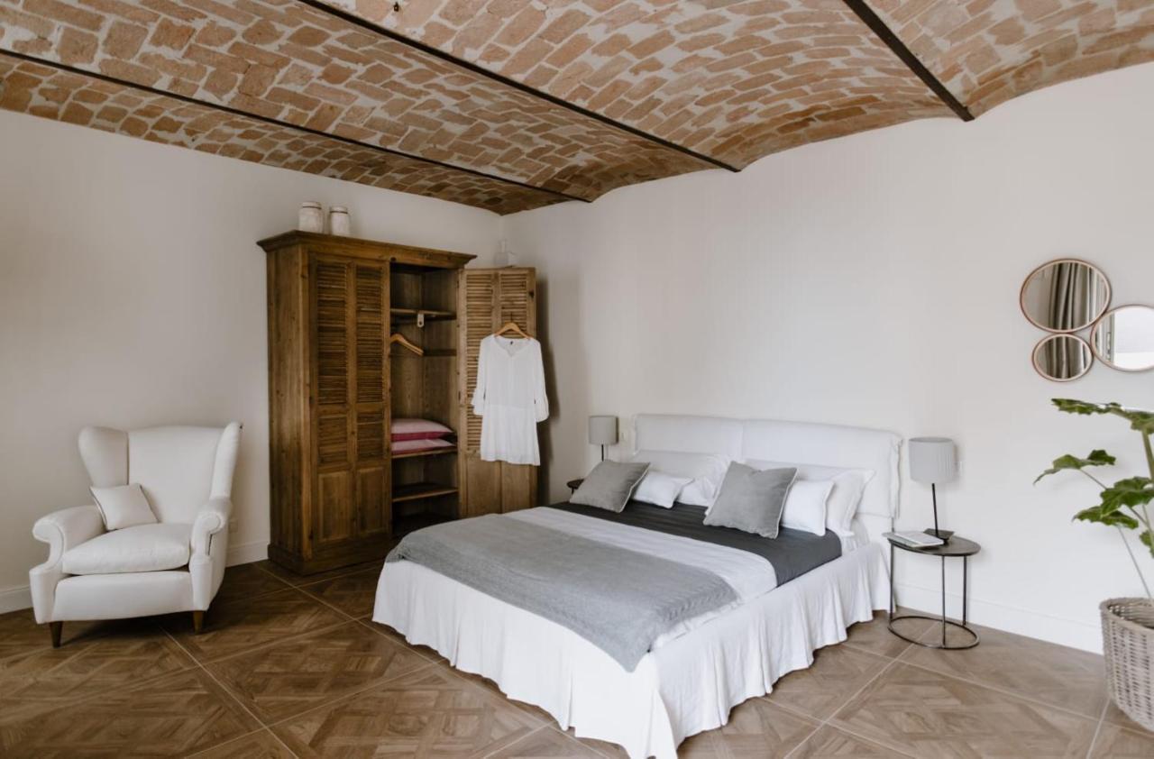 Borgo Piani - Camere Di Charme Mango Εξωτερικό φωτογραφία